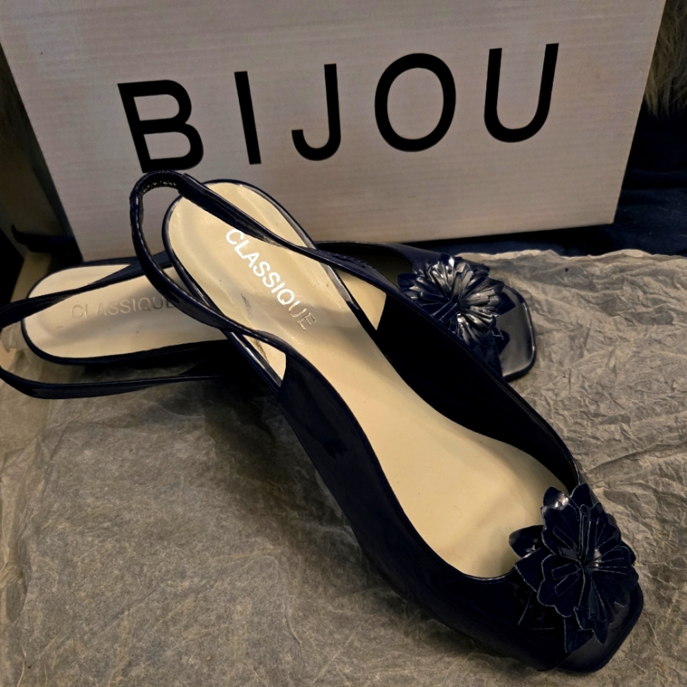 COPY - Women's NAVY Slingback Shoes